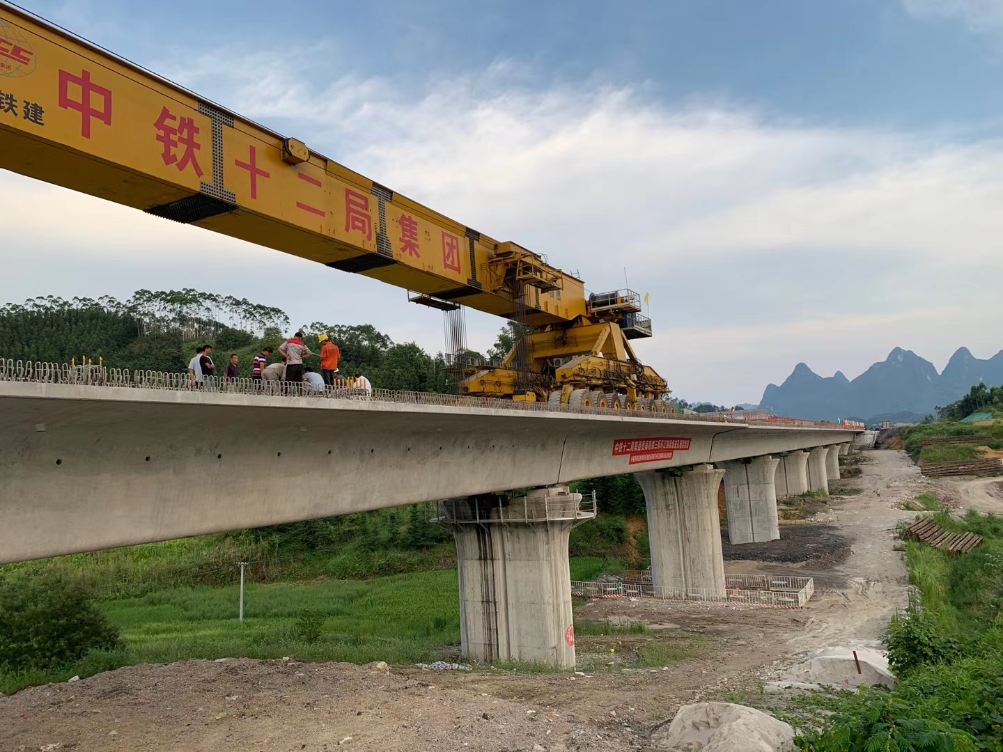 青海预应力加固在公路桥梁施工应用